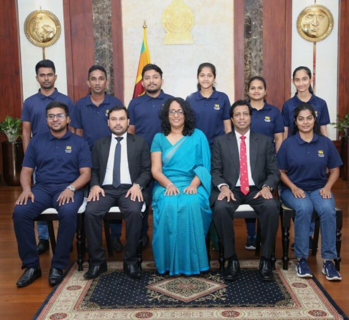 Greetings from the Prime Minister to the National Carrom Team